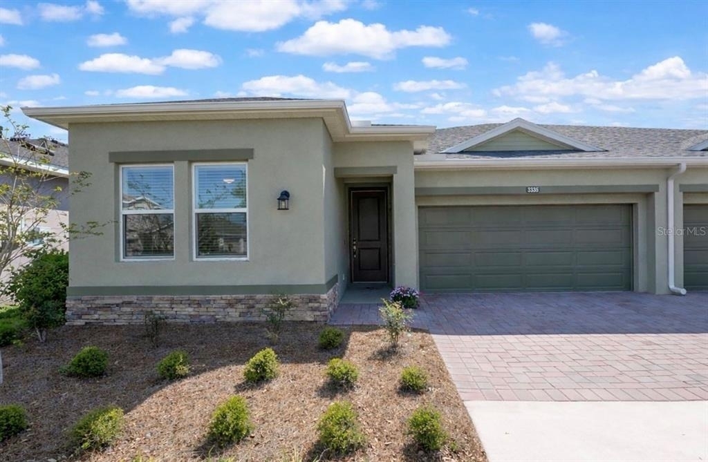 3335 Nw 52nd Avenue Road - Photo 0