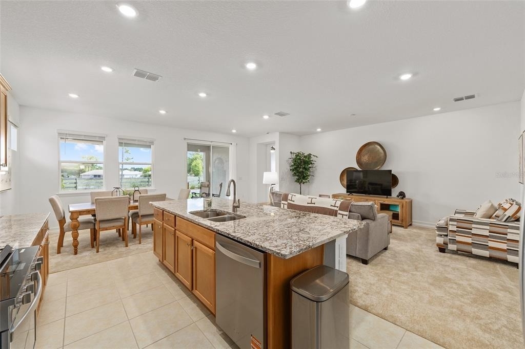3335 Nw 52nd Avenue Road - Photo 16