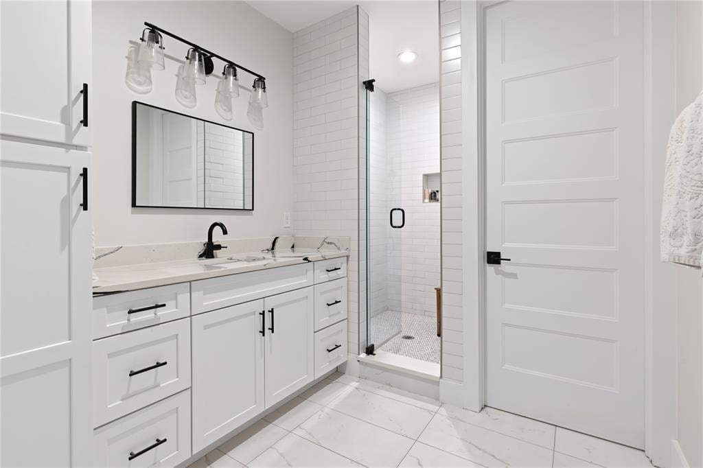 64 N Park Avenue - Photo 24