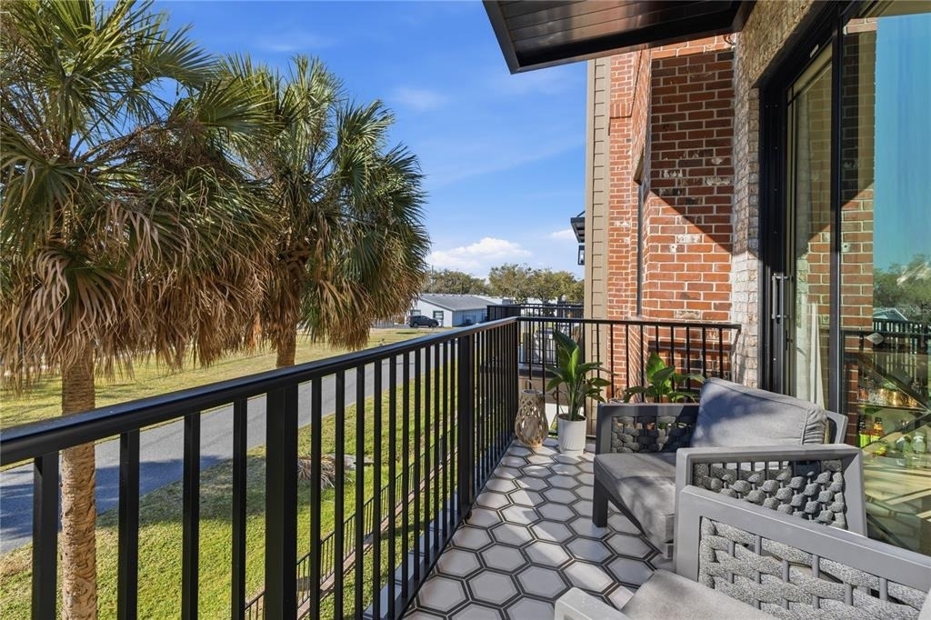 64 N Park Avenue - Photo 22