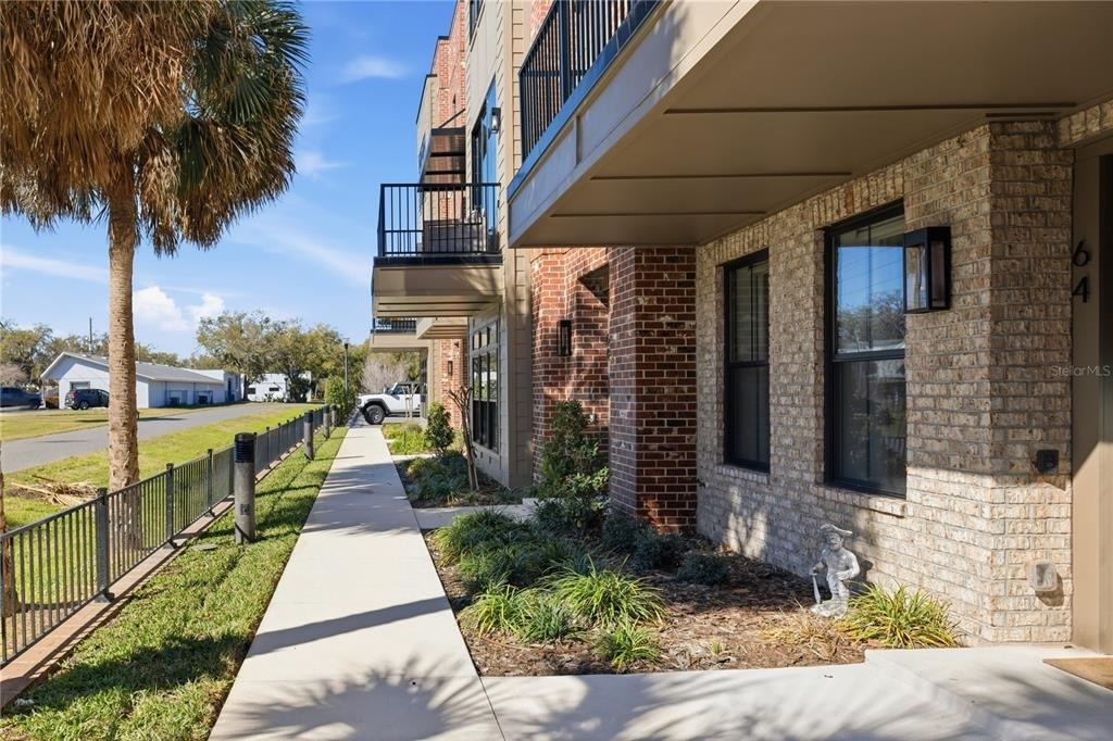 64 N Park Avenue - Photo 29