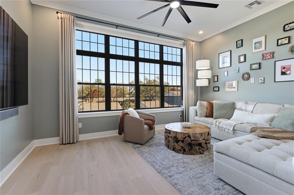 64 N Park Avenue - Photo 18