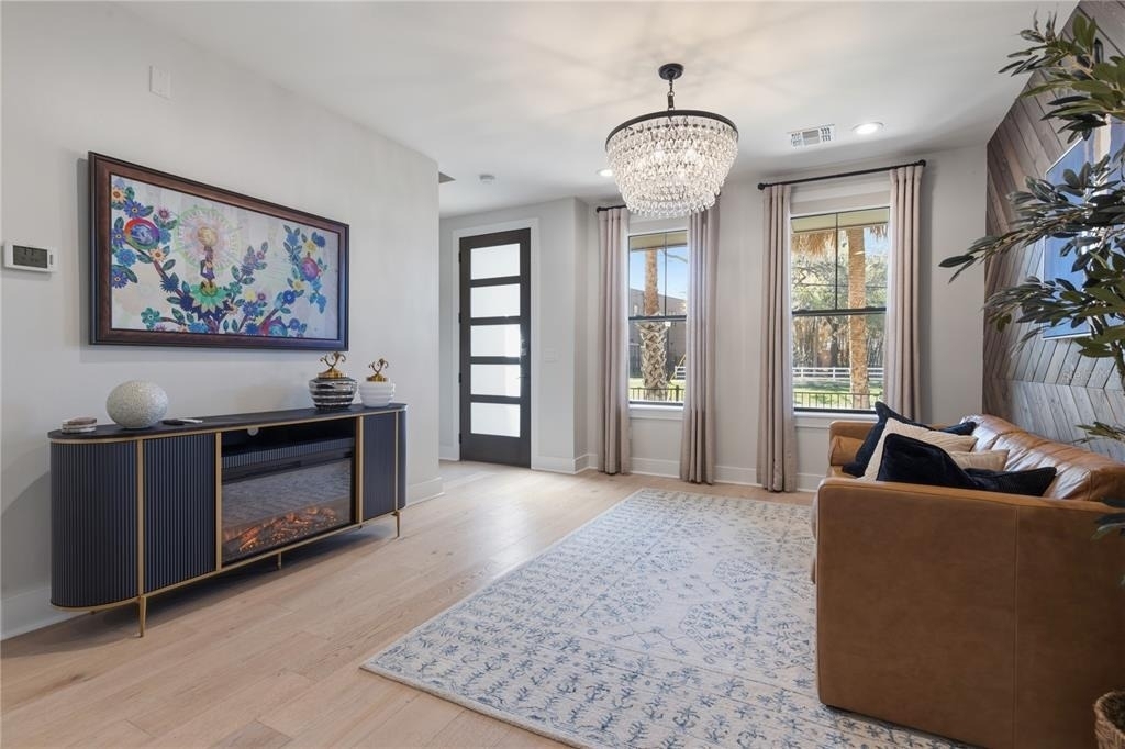 64 N Park Avenue - Photo 4