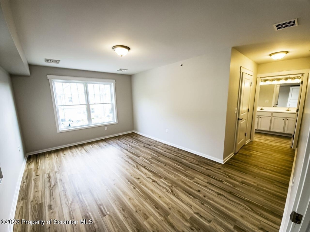 163 Bianca Way - Photo 6