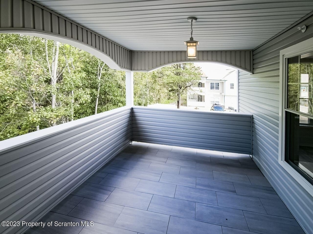 163 Bianca Way - Photo 10