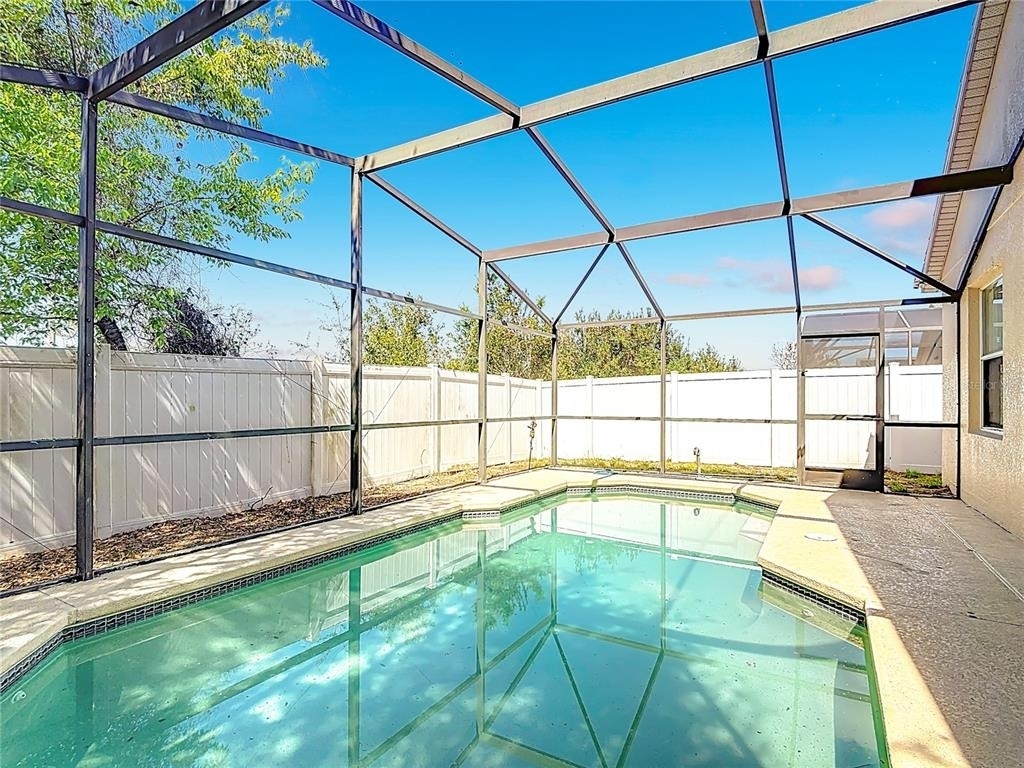 635 Knollwood Drive - Photo 43