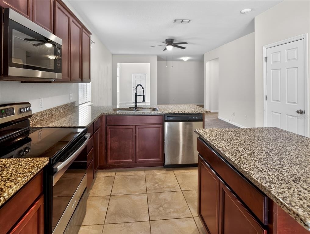 17520 Butterfly Pea Court - Photo 11