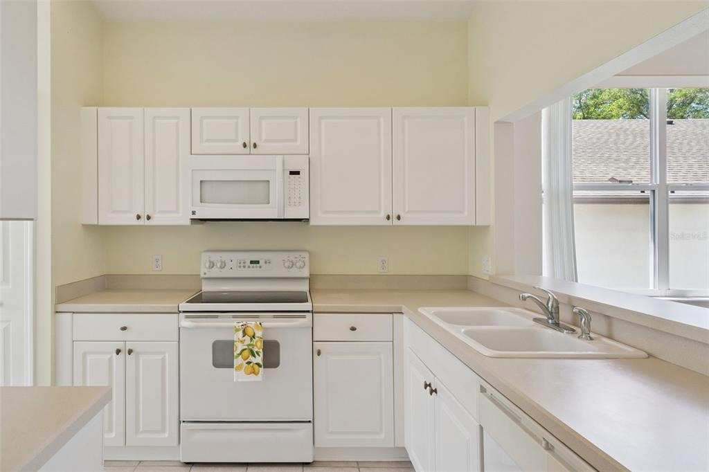 771 Wolf Creek Street - Photo 5