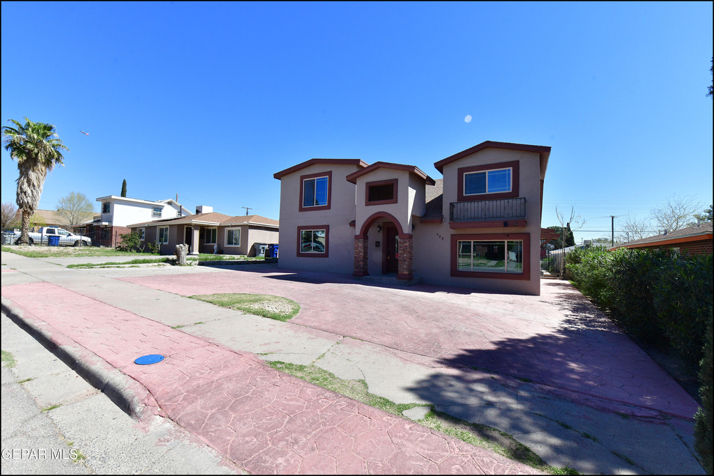 908 Bolivia Street - Photo 0