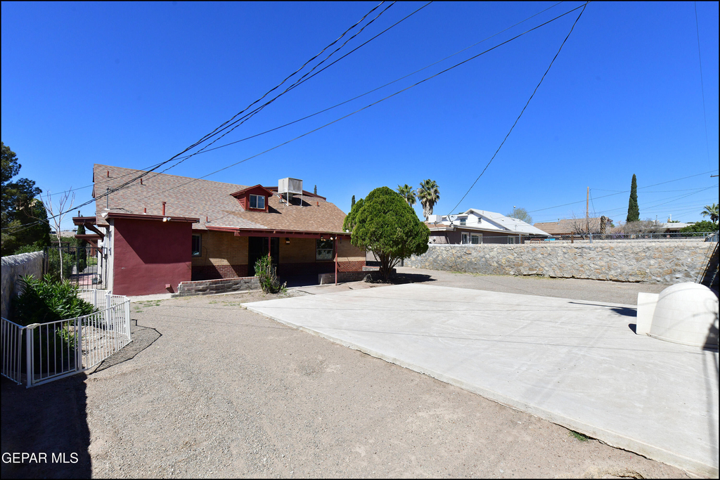 908 Bolivia Street - Photo 42