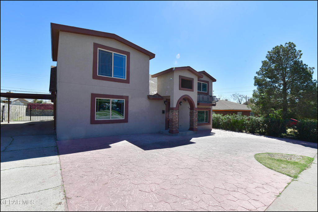 908 Bolivia Street - Photo 3
