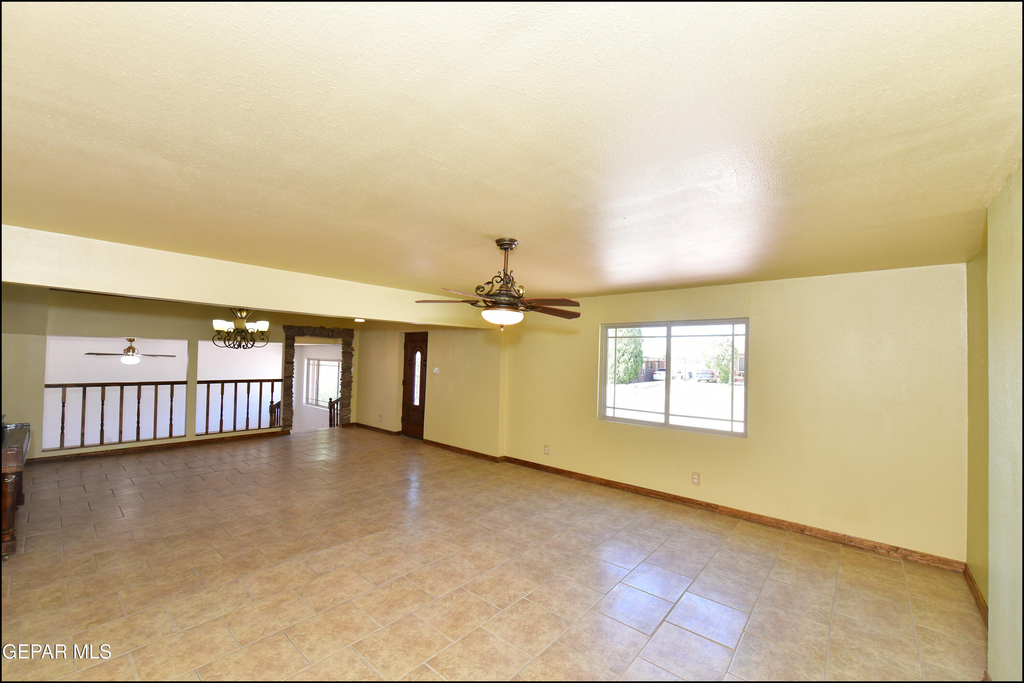 908 Bolivia Street - Photo 8
