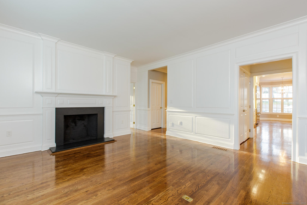 136 Harrison Avenue - Photo 9