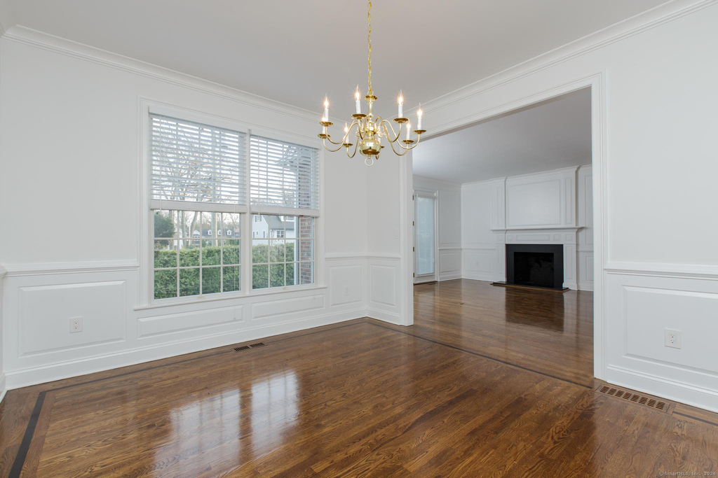 136 Harrison Avenue - Photo 10