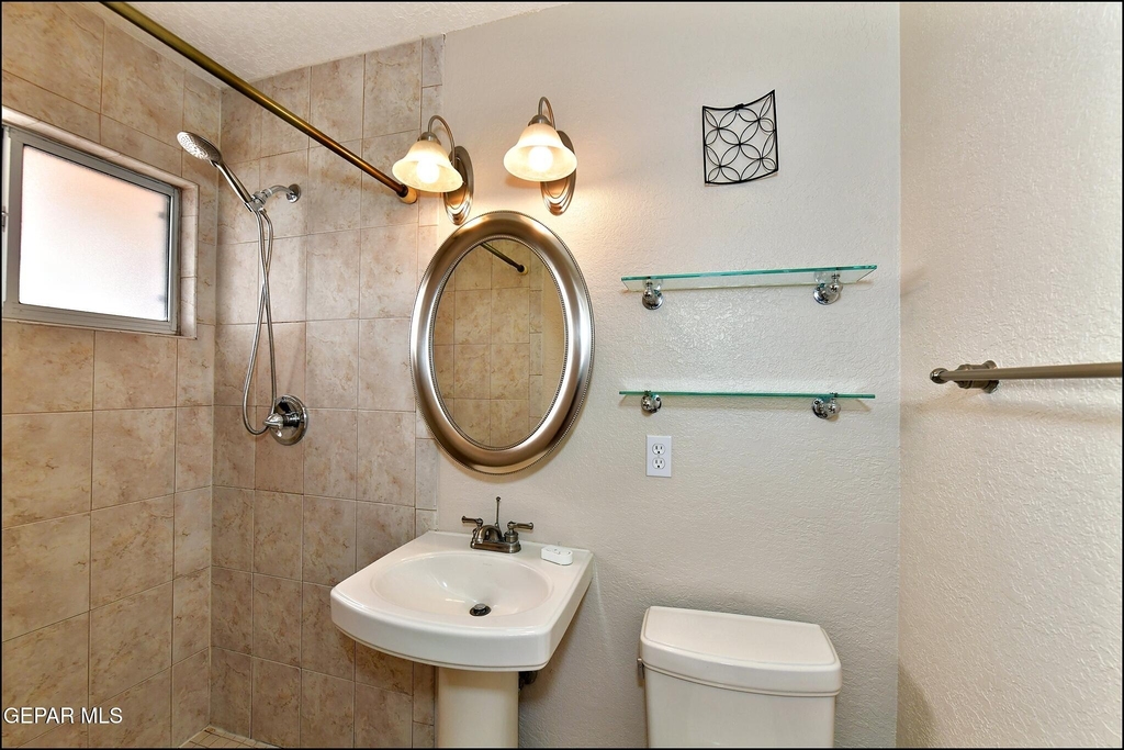 7830 Basswood Avenue - Photo 25