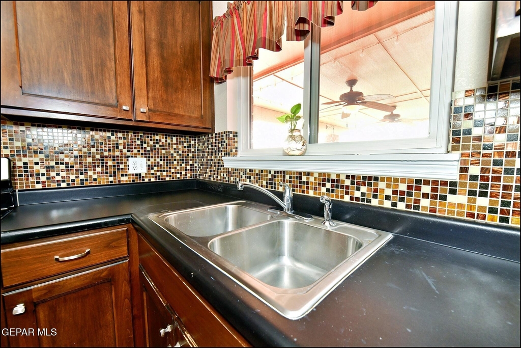 7830 Basswood Avenue - Photo 20