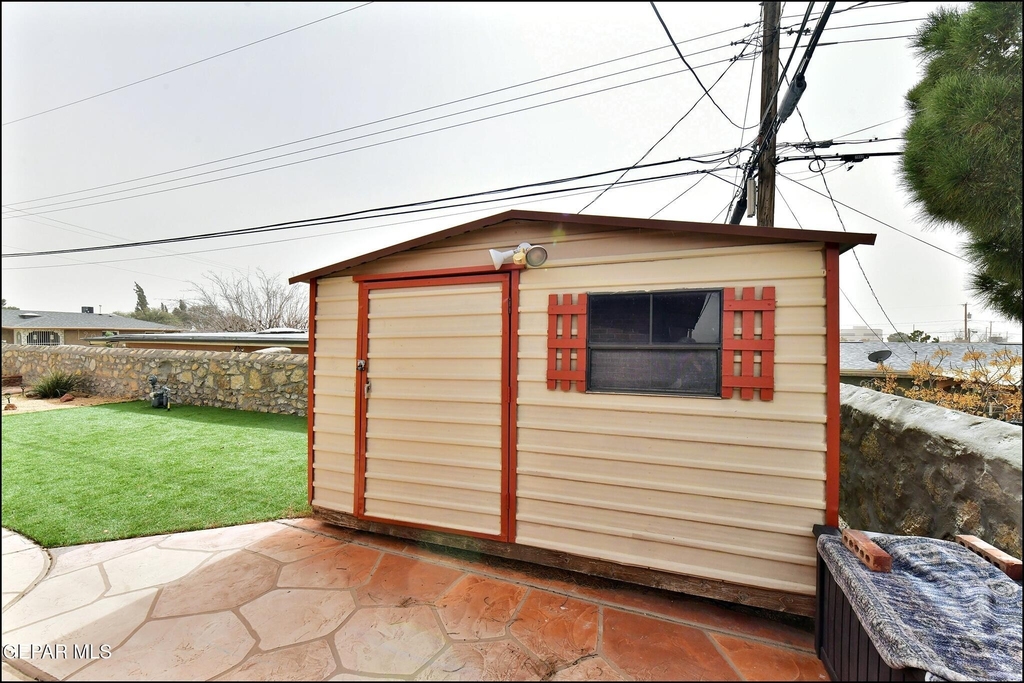 7830 Basswood Avenue - Photo 40