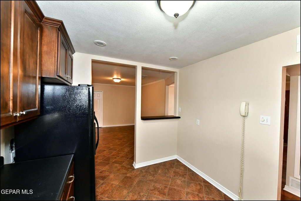 7830 Basswood Avenue - Photo 19