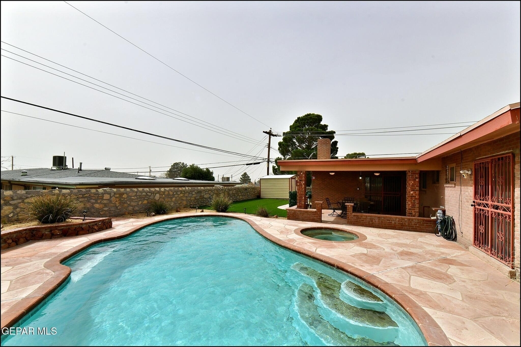 7830 Basswood Avenue - Photo 38