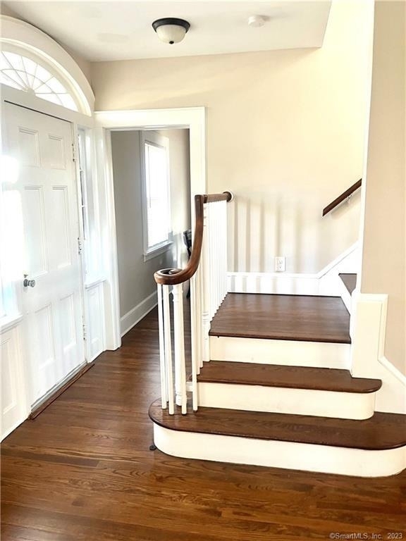 231 Nichols Avenue - Photo 2