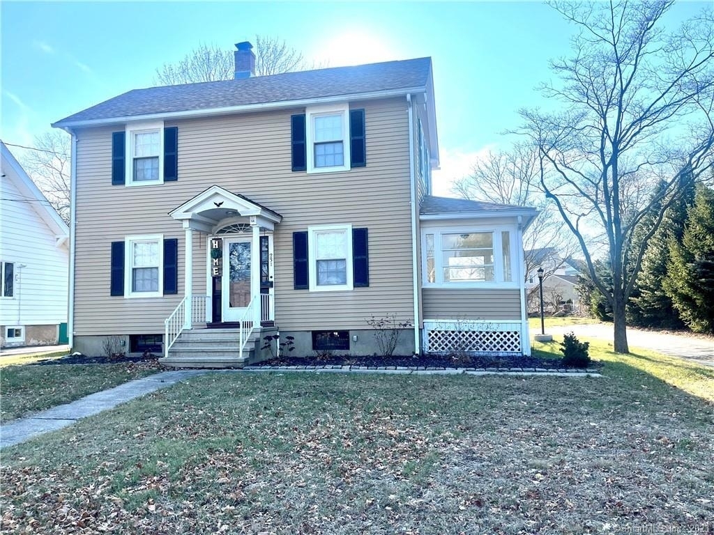 231 Nichols Avenue - Photo 0