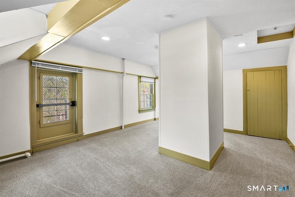 185 Main Street - Photo 14