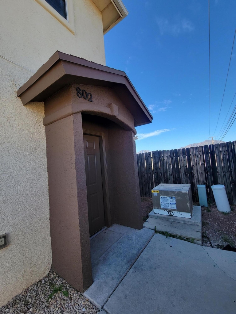 10051 Railroad Drive - Photo 1