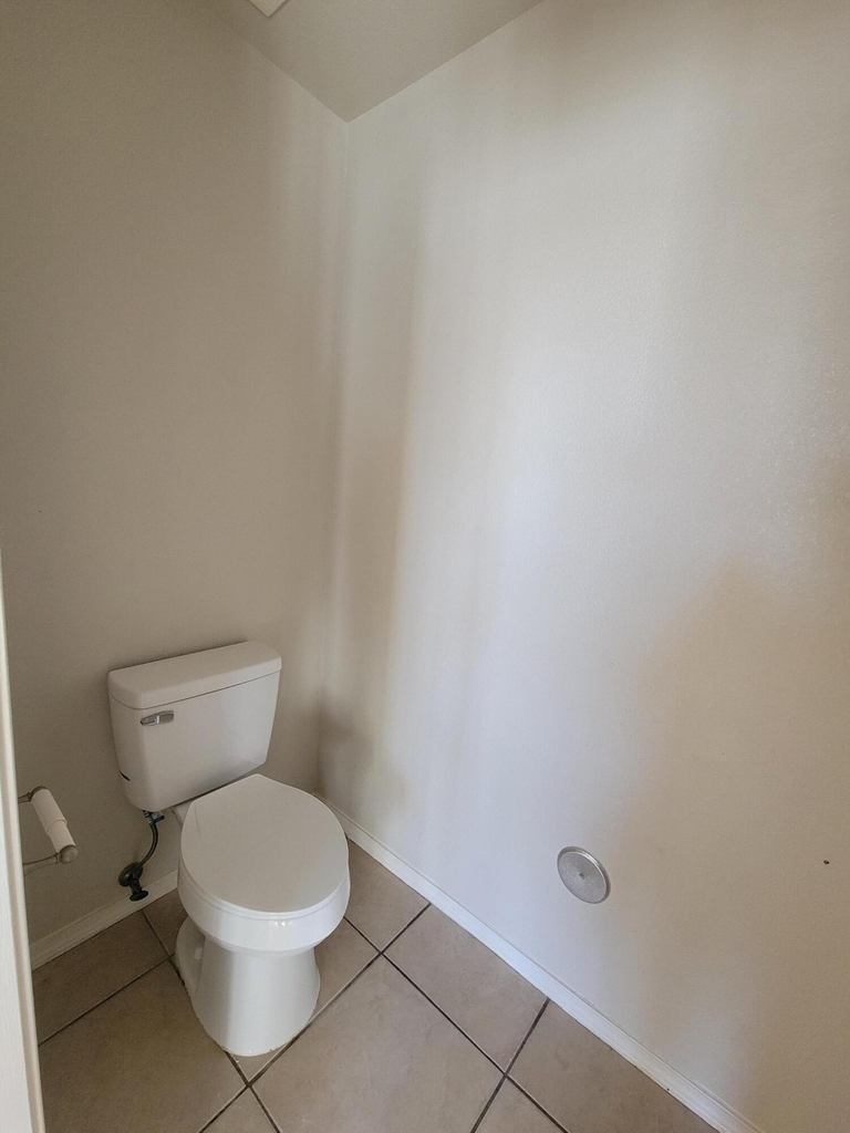 10051 Railroad Drive - Photo 9