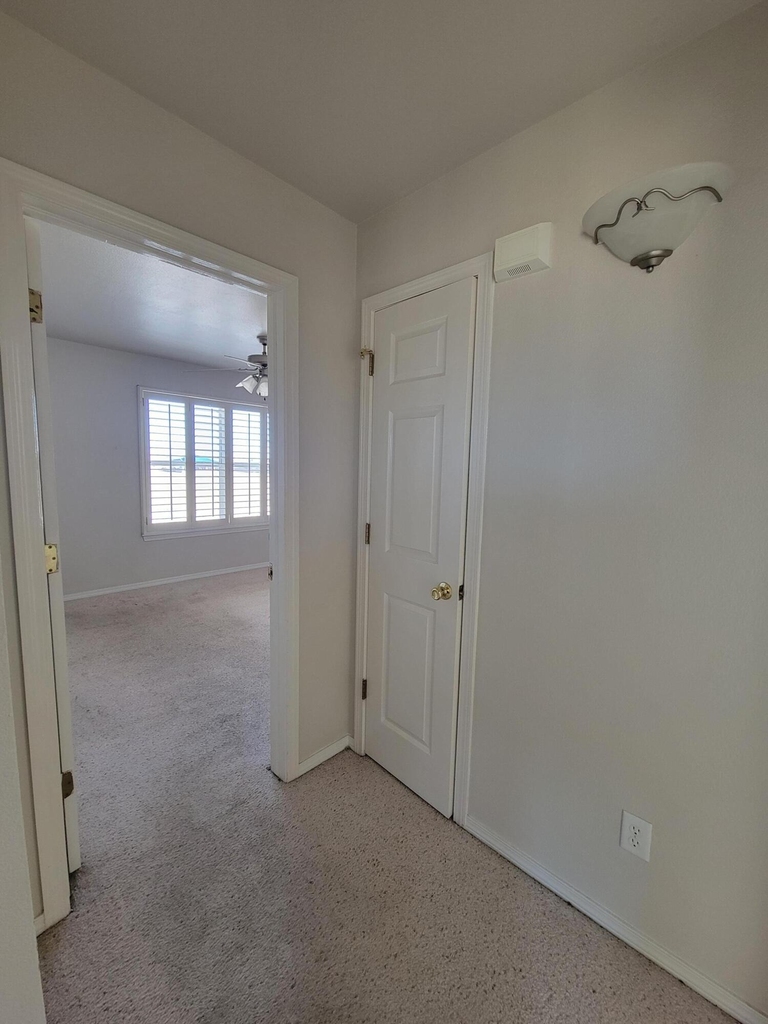 10051 Railroad Drive - Photo 24