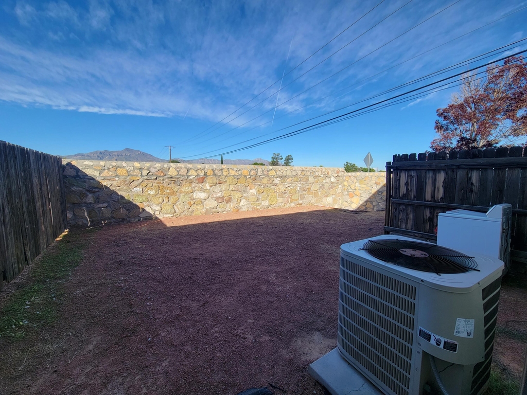 10051 Railroad Drive - Photo 39