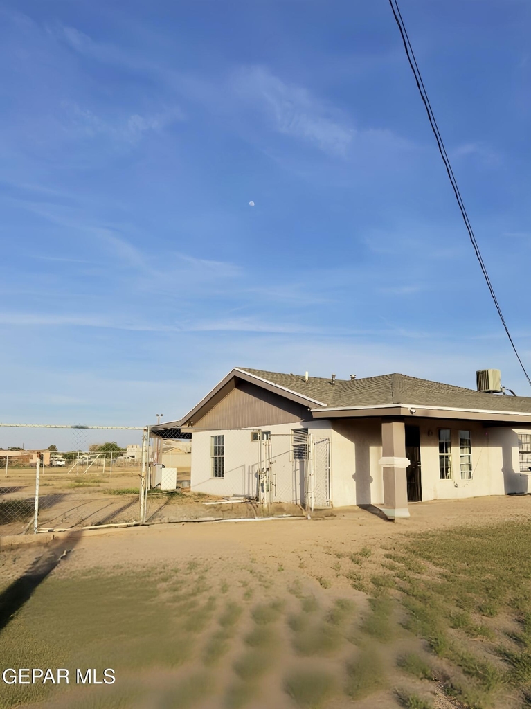 11510 Valle Palomar Road - Photo 2