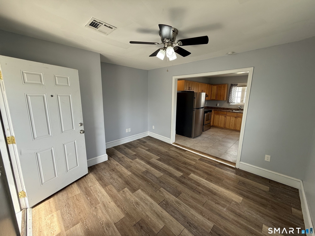 31 Beecher Avenue - Photo 2