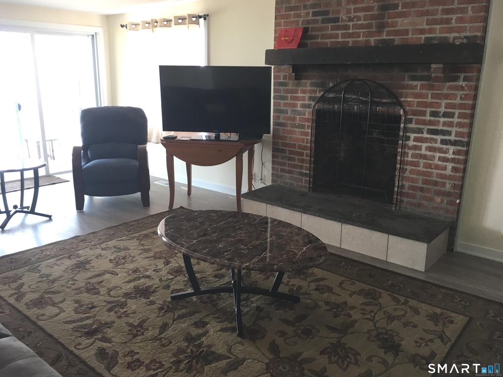 989 Fairfield Beach Road - Photo 7