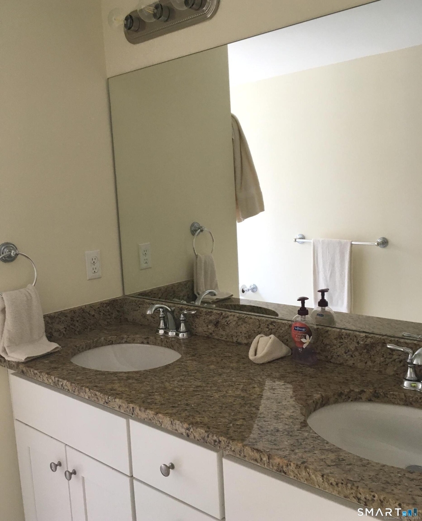 989 Fairfield Beach Road - Photo 13