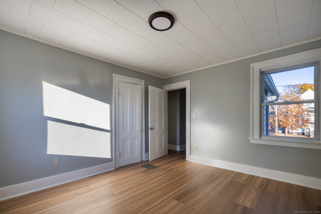216 Howard Avenue - Photo 14