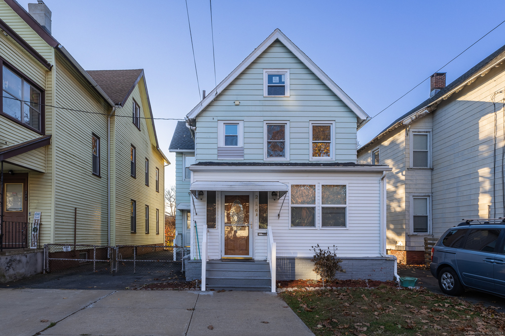 216 Howard Avenue - Photo 0