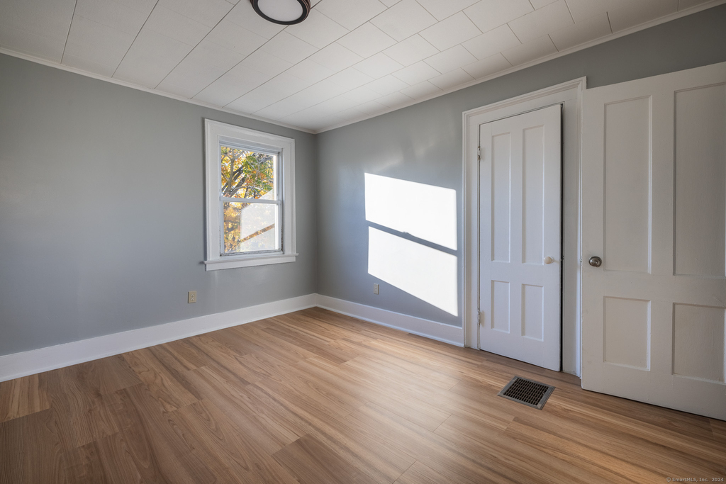 216 Howard Avenue - Photo 13
