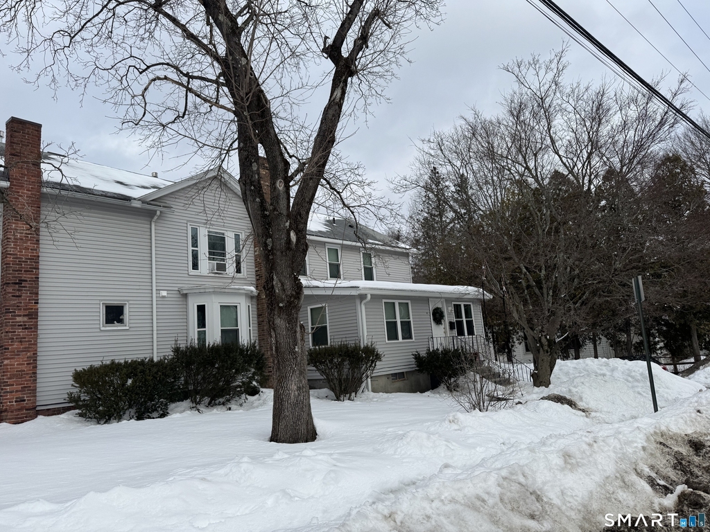 91 Williams Avenue - Photo 1