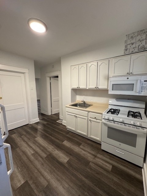 527 Halsey Ave - Photo 3