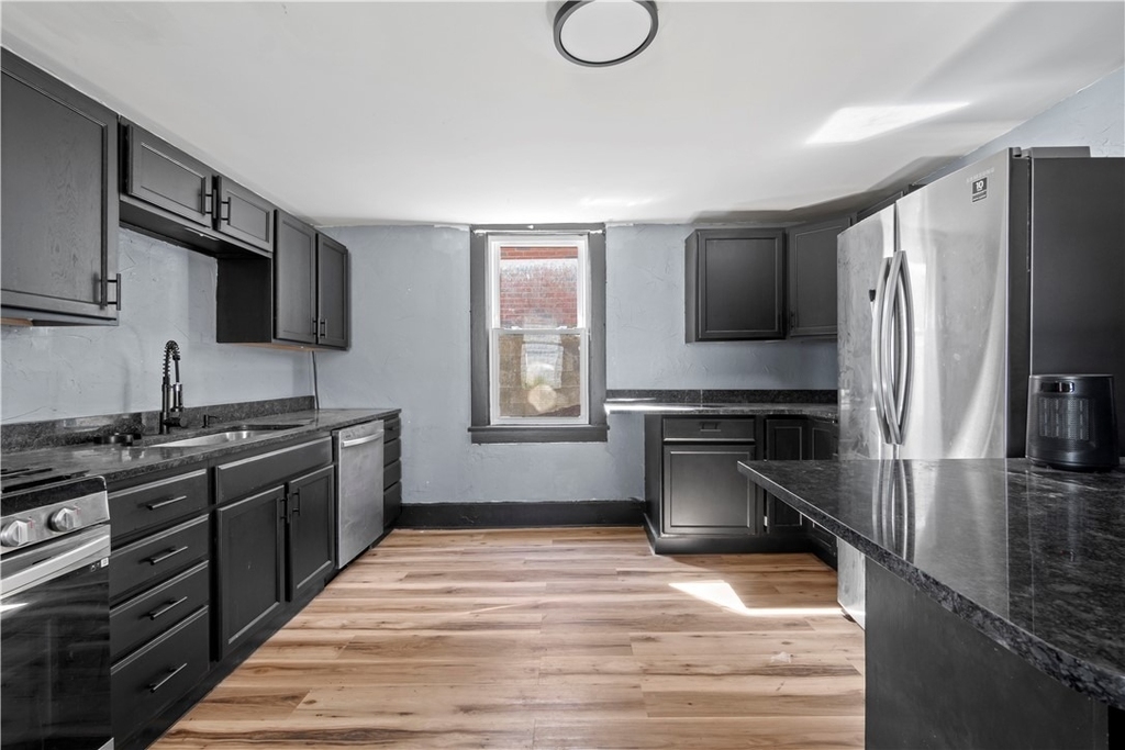 813 Bower Hill Rd - Photo 1