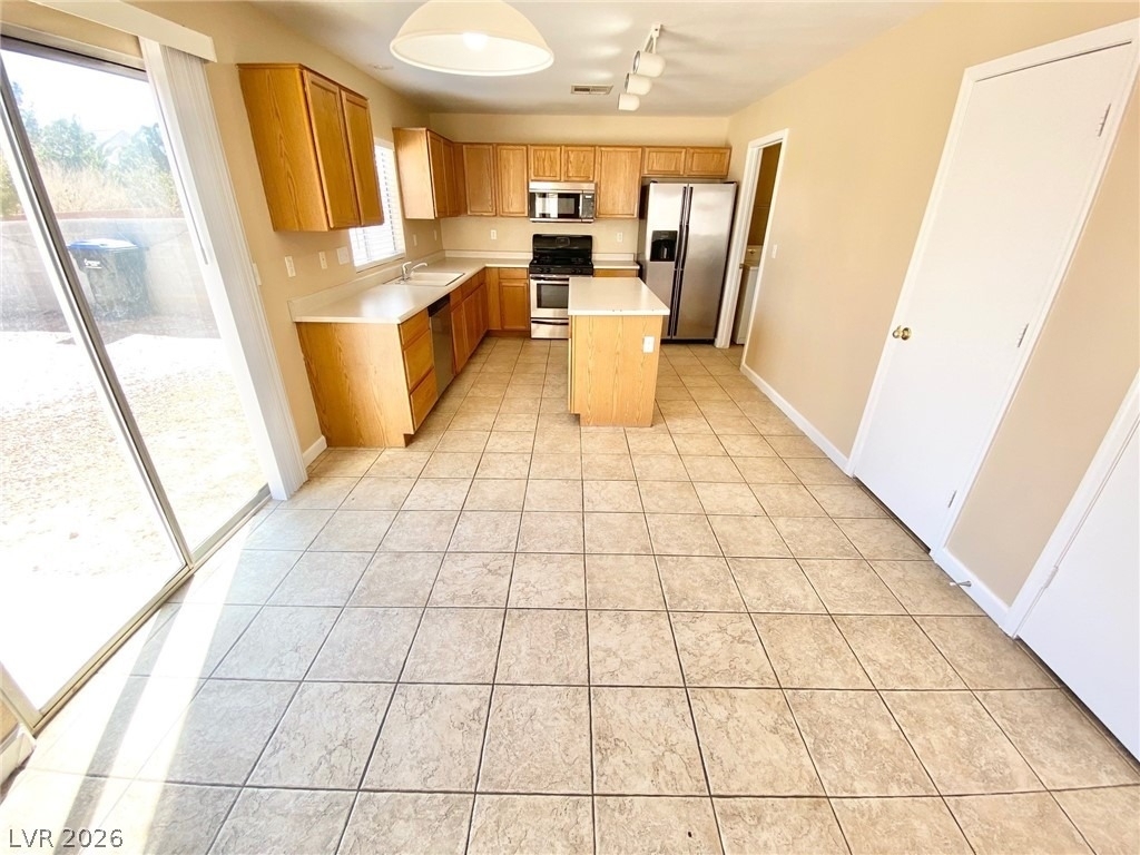5828 Fern Gully Way - Photo 4