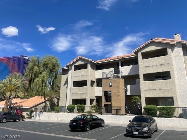 4200 S Valley View Boulevard - Photo 2