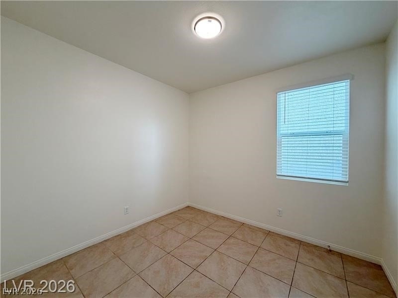 6983 Cottage Vista Avenue - Photo 4