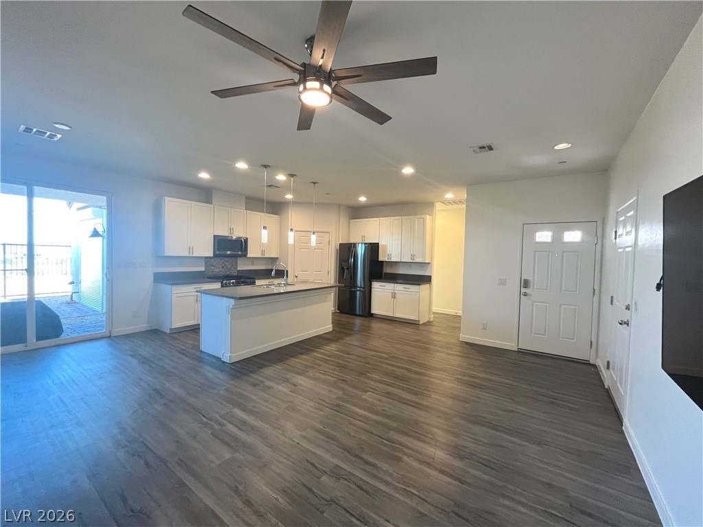 1533 Franklin Lane - Photo 6