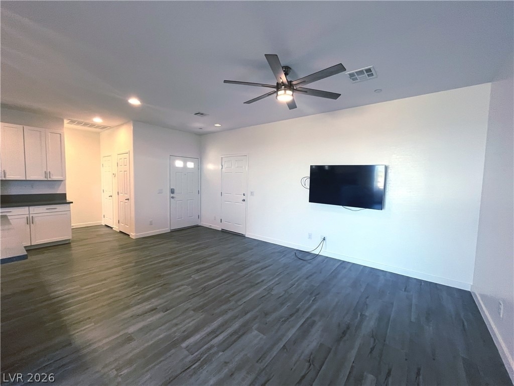 1533 Franklin Lane - Photo 4