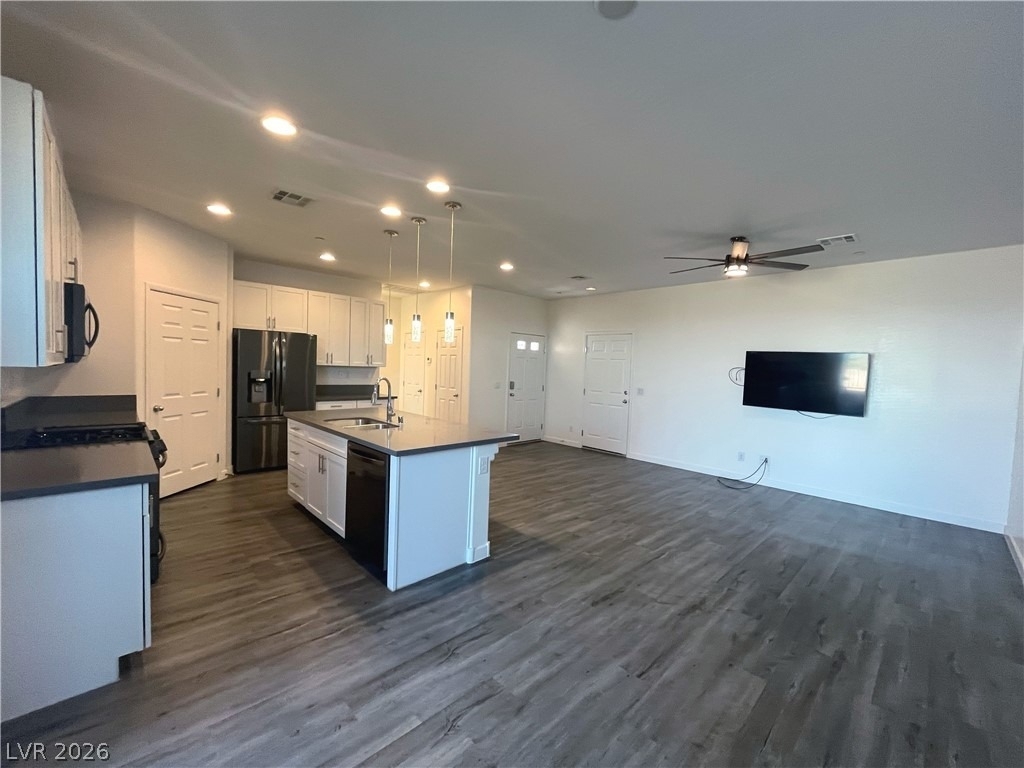 1533 Franklin Lane - Photo 5