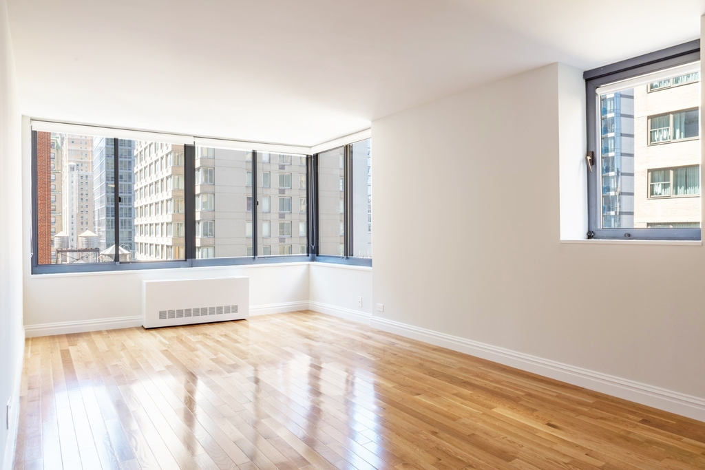 West 48th Street - Photo 0