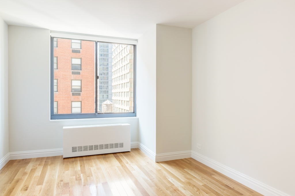 West 48th Street - Photo 2