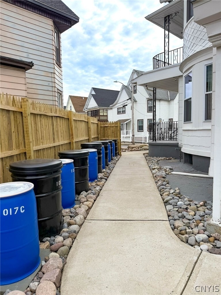 1015 White Place - Photo 24