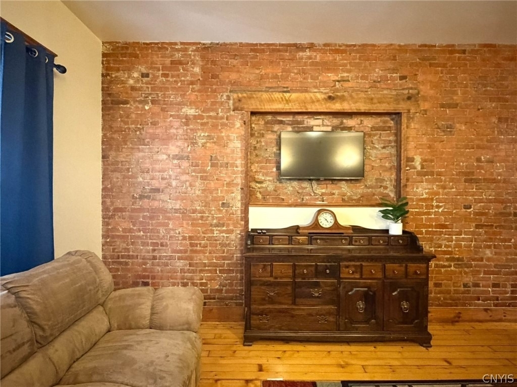 1017 White Place - Photo 7